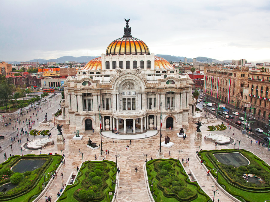 El Palacio de Bellas Artes cierra sus puertas como medida sanitaria