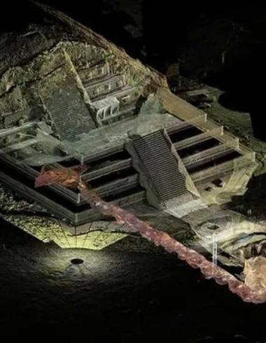 Túnel en Teotihuacan