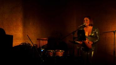 Aimeé torres en Aitana Bar